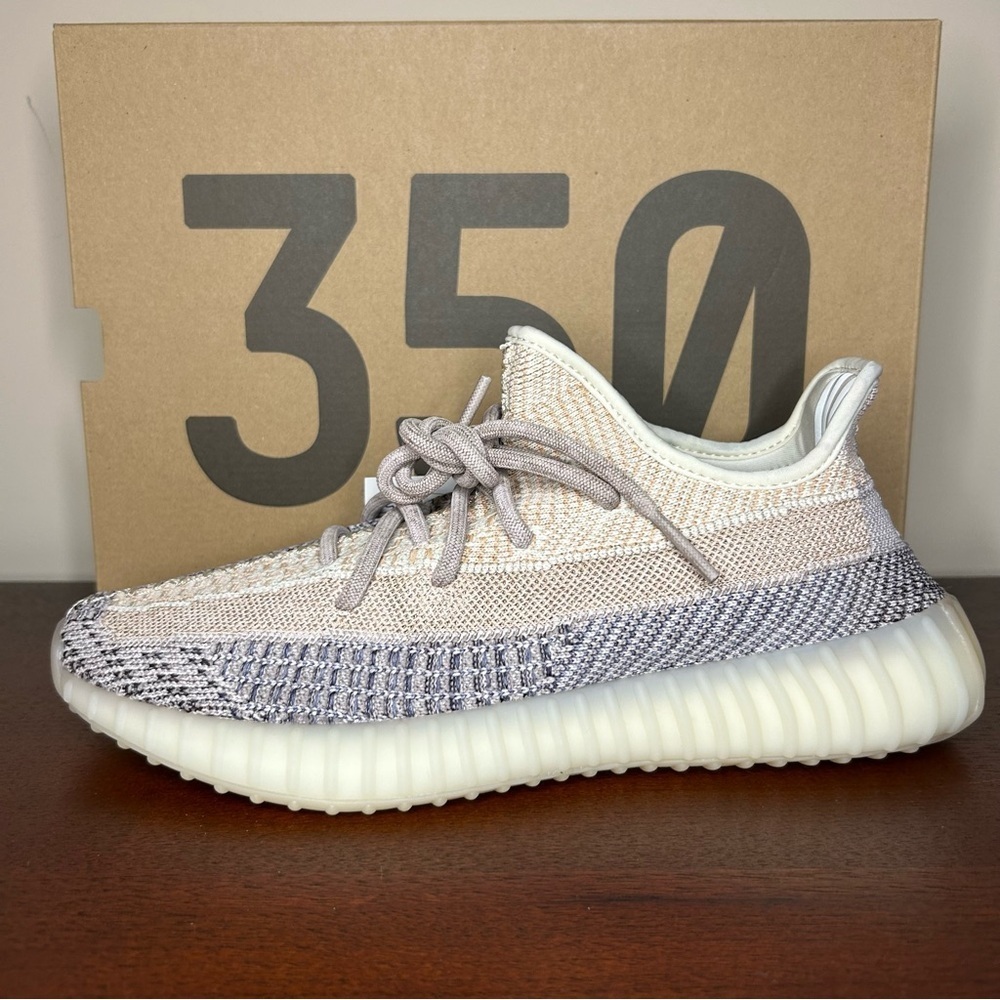 Adidas Yeezy Boost 350 V2 Ash Pearl (Unisex Size 9 Men's) - Picture 2 of 16